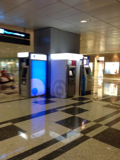 空港ATM
